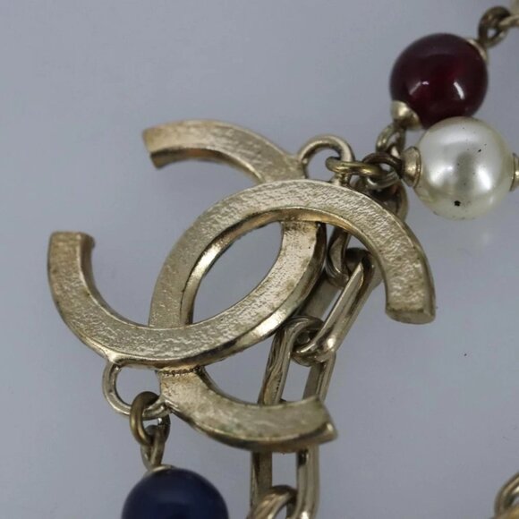 CHANEL Necklace metal Gold Tone CC - Picture 2 of 16